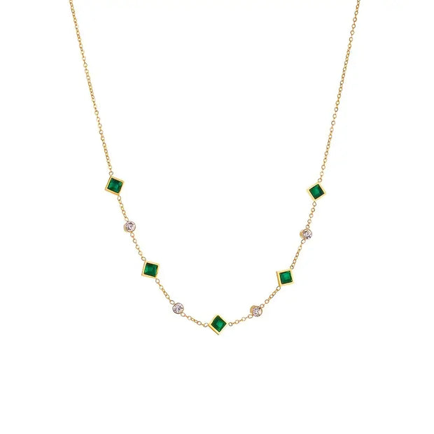 Elegant green Gemstone Necklace