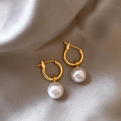 Elegant Earrings with Gold White Beads