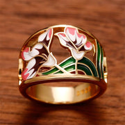 Vintage Floral Gold Enamel Ring