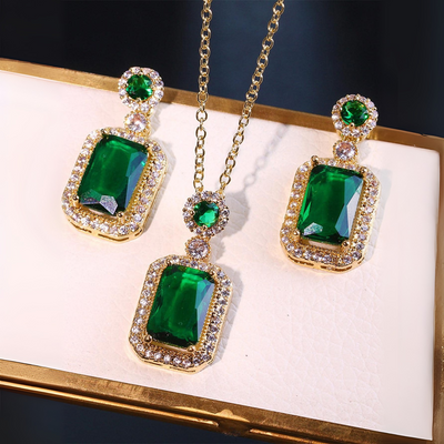 Vintage Jewellery Set for Elegant Evenings