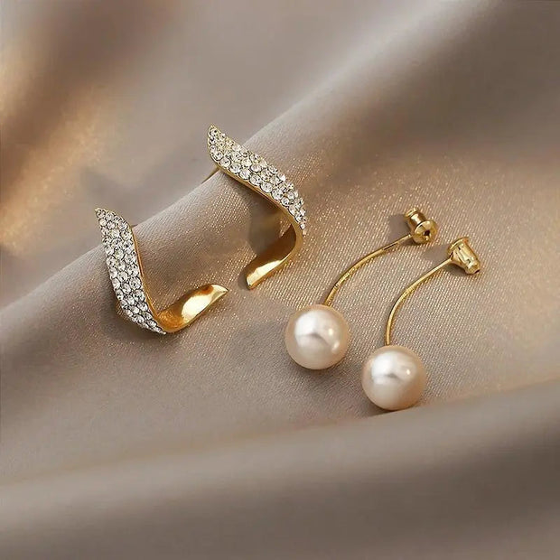 Elegant Pearl Drop Gold Earrings