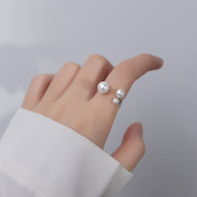 Adjustable Trio Pearl Ring