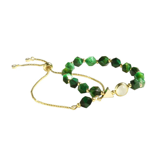 Elegant green bracelet set