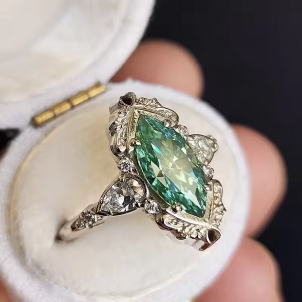 Antique Emerald Ring